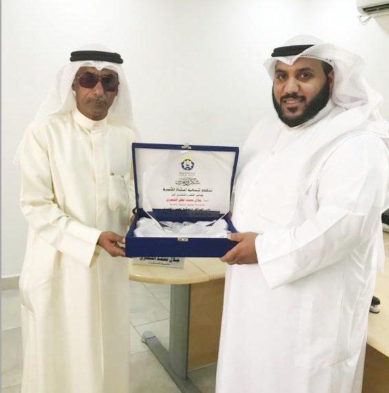 ” النجاة ” كرمت ساحة الفحيحيل الرياضية النموذجية لدورها في دعم العمل الخيري