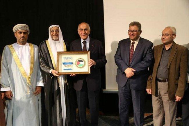 منح معالي السيد منيب المصري جائزة التميز الدولية في مجال الشراكة المجتمعية لعام ٢٠١٩م