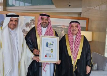 تكريم مؤسسة حسن عباس شربتلي لخدمة المجتمع (بجائزة التميز في الإفصاح غير المالي عبر تقارير الإستدامة)