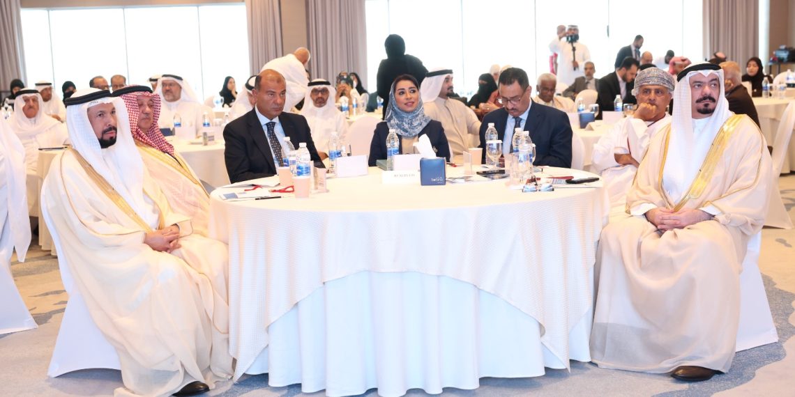 تكريم الفائزين “بجائزة المسؤولية المجتمعية للشركات العربية” و”تنظيم المنتدى الدولي للإقتصاد المستدام”